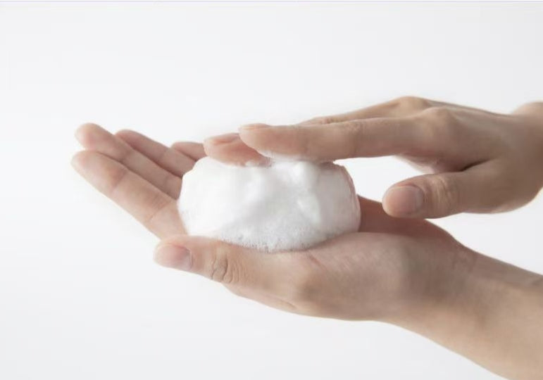 Facial Cleanser Cream OEM Very Good Quality Deep Cleaning Moisturizing after washing