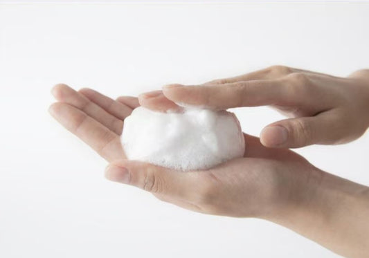 Facial Cleanser Cream OEM Very Good Quality Deep Cleaning Moisturizing after washing