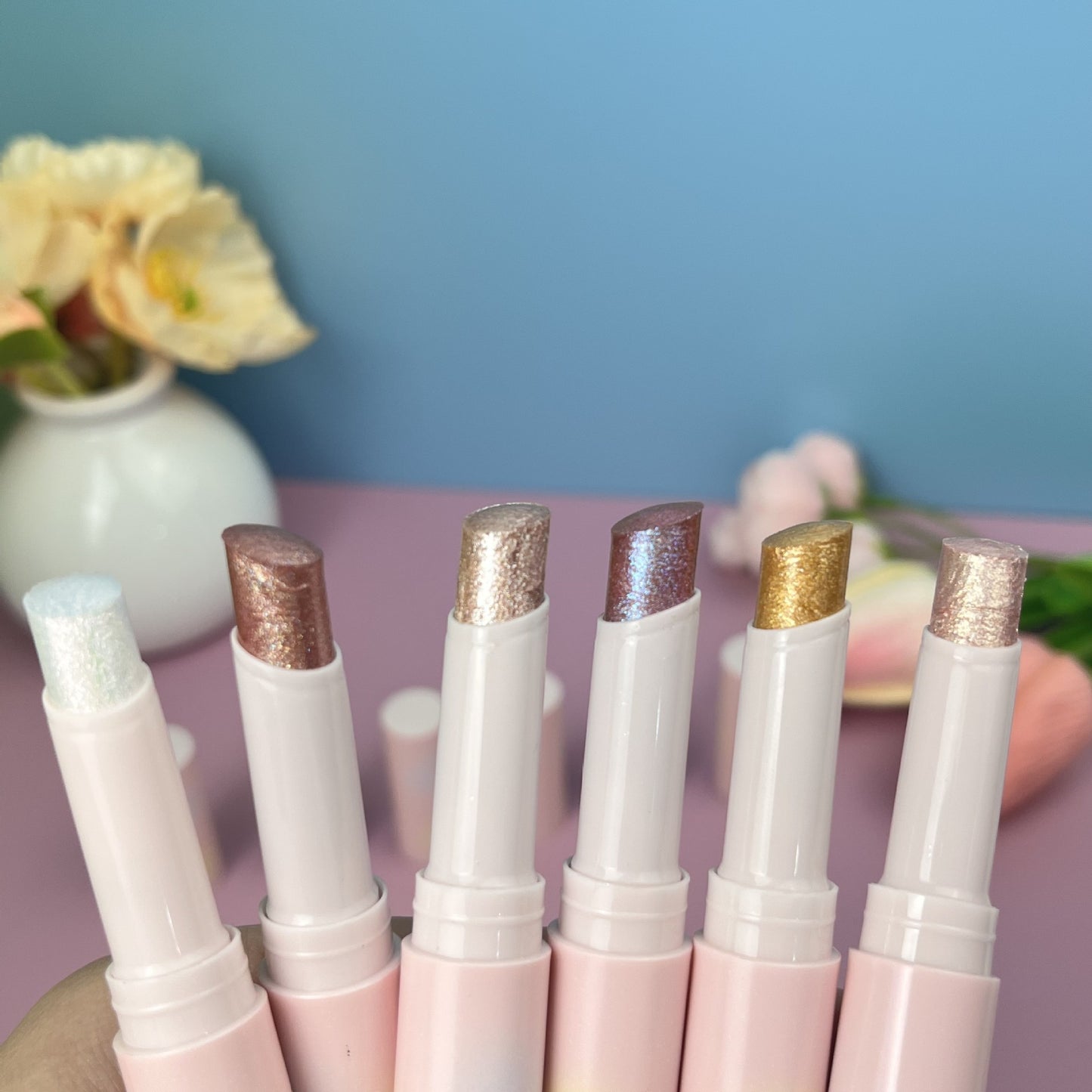 Private Logo Shimmer Eyeshadow Stick Highlighter Stick LOQ MOQ